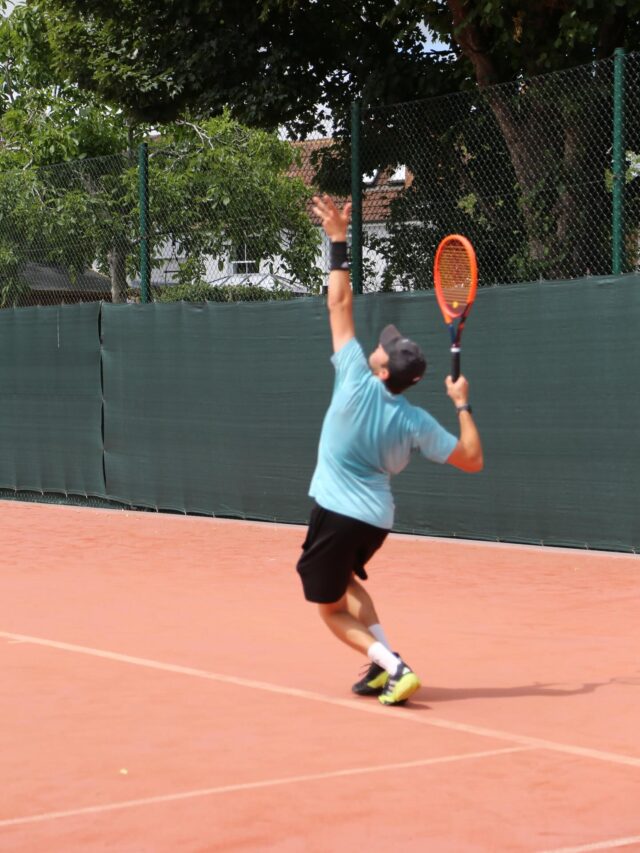 Our next block of Adult Tennis Courses will be live to book for members at 9am tomorrow, Tuesday 14 October and for non-members at 9am on Wednesday 15 October. Mark your calendar so 
you don’t miss out on your chosen course.
 
Whether you’re a beginner learning the basics or an experienced player fine-tuning your technique, our courses are designed to help players of all levels improve their skills and elevate their game.

Not sure which course is right for you? Feel free to chat with our coaches before booking — they’re happy to help you find 
the best fit.
 
We look forward to seeing you on court or in the Clubhouse very soon.
 
#thebourneclub #racquetsclub #adultcourses #tennispassion #tennislove #gamesetmatch #elevateyourgame