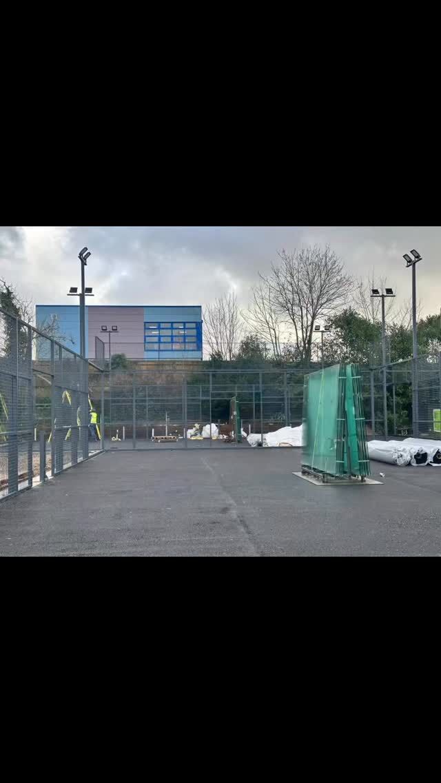 Padel progress…

The framework for the padel courts is up and the glass will be next. We’re nearly there! 

#thebourneclub #racketsclub #padelcourts #padelbuild #padelsweattears